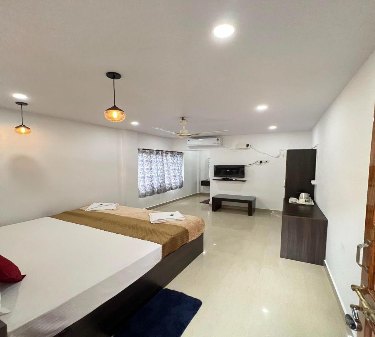 Sea Shore Residency Port Blair Buitenkant foto