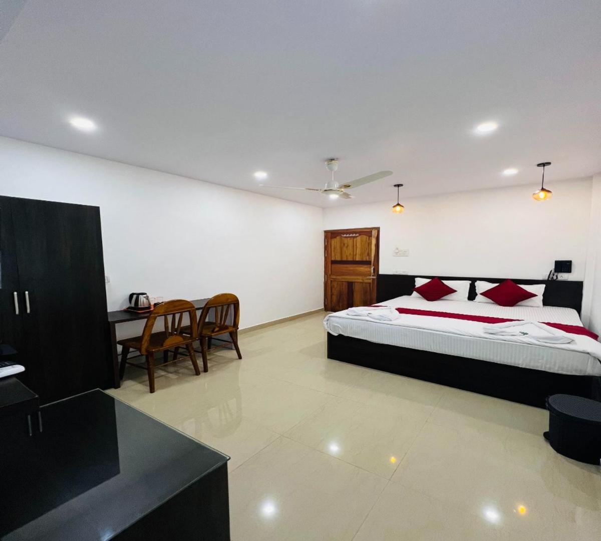 Sea Shore Residency Port Blair Buitenkant foto
